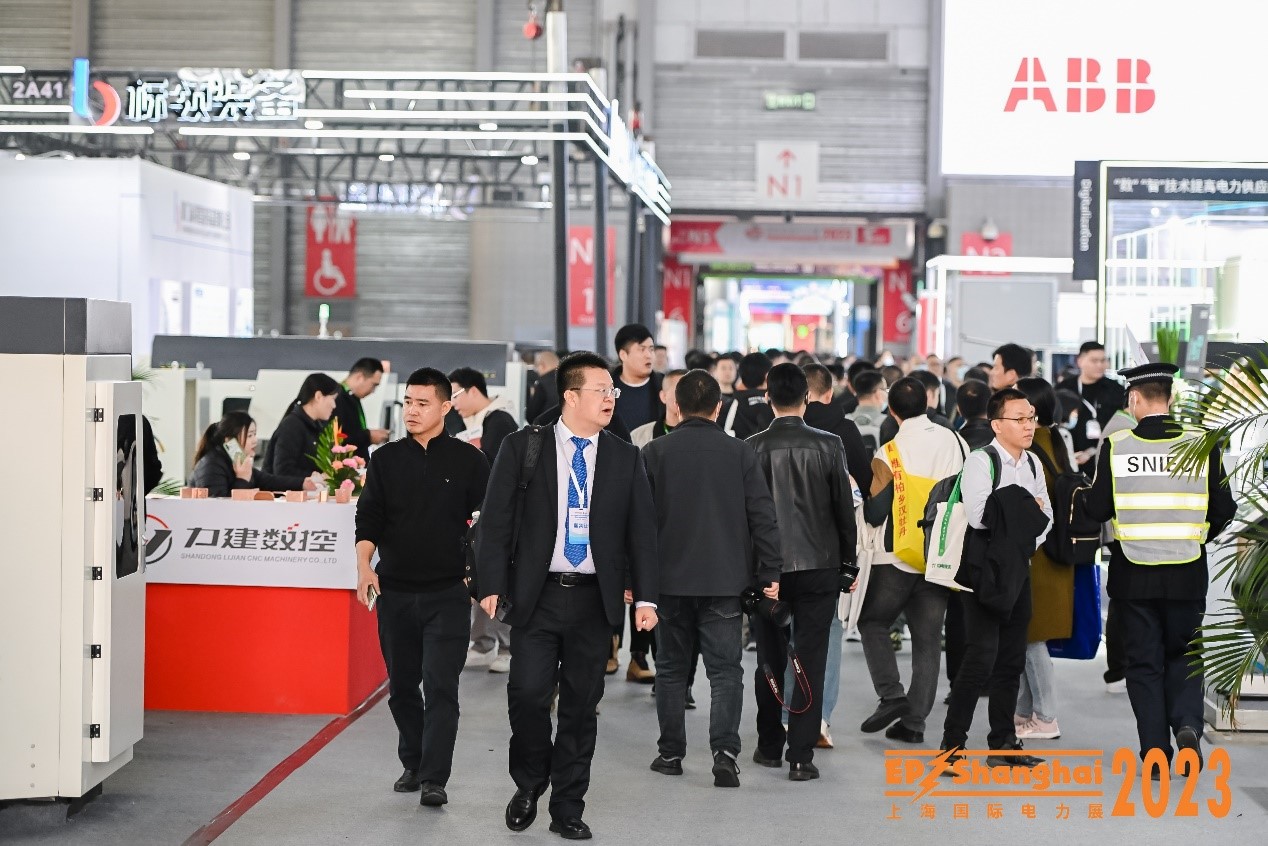 exhibition02.jpg